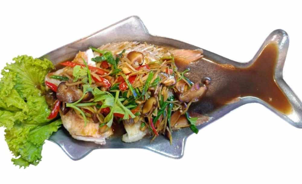 Steamed Fish with Soy Sauce & Ginger