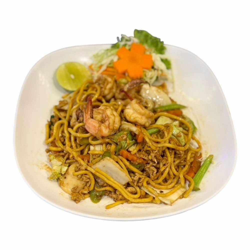 Stir-Fried Yellow Noodles with Shrimp
